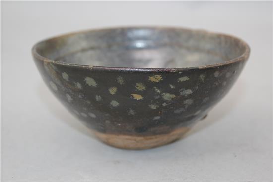 Two wucai jars, a Jizhou paper-cut bowl and a blue and white jar and cover, Song to late Qing dynasty,